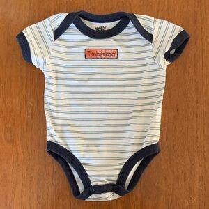 😊FREE😊 Timberland Navy and White Striped Baby Bodysuit size 3-6m